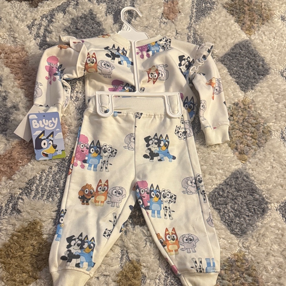 Bluey Outfit - Picture 6 of 8